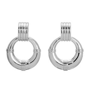 NIB Heaven Mayhem Rosa Pierced Earrings